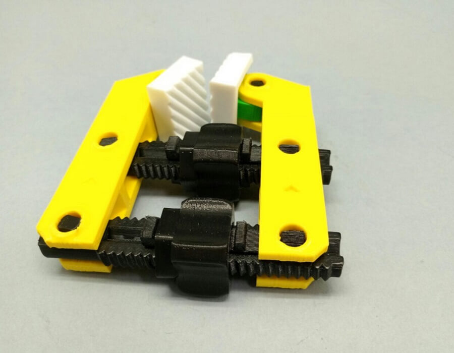 3Д печать сорной детали из разных материалов